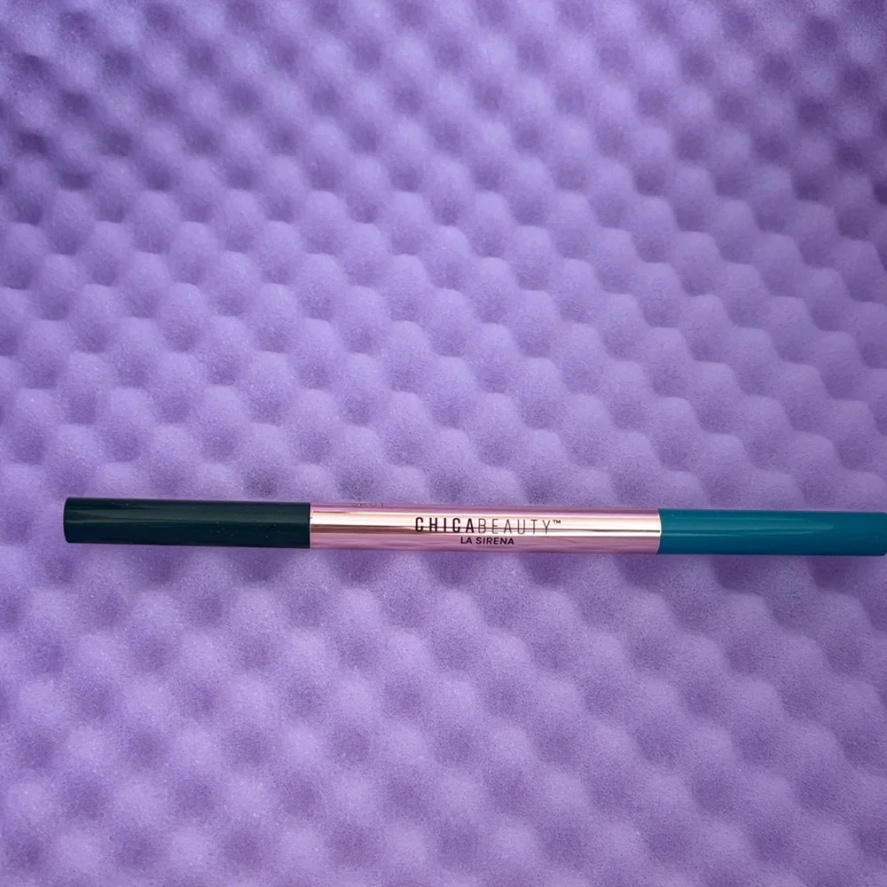 Chica beauty duo gel eyeliner